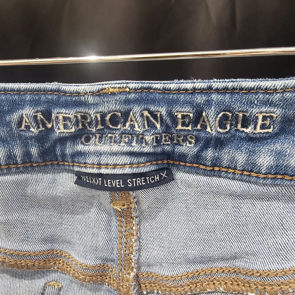 AE Hi Rise Shorties - Picture 3 of 5